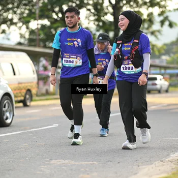 Runner Photo 8239690