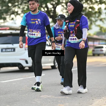Runner Photo 8239694