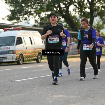 Runner Photo 8239695