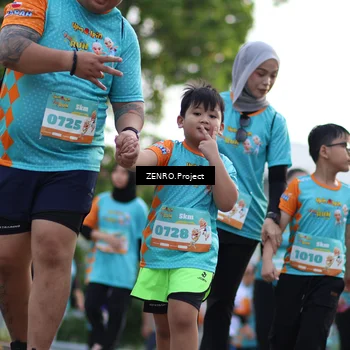 Runner Photo 8239705