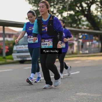 Runner Photo 8239716