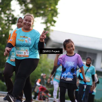 Runner Photo 8239738