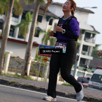 Runner Photo 8239746