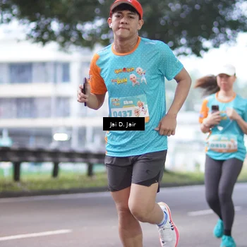 Runner Photo 8239748