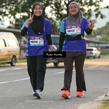 Runner Photo 8239758