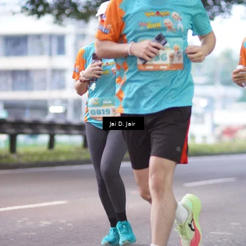 Runner Photo 8239759