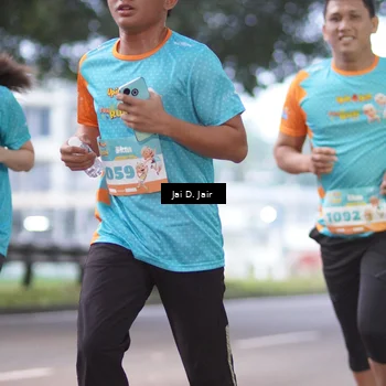 Runner Photo 8239792