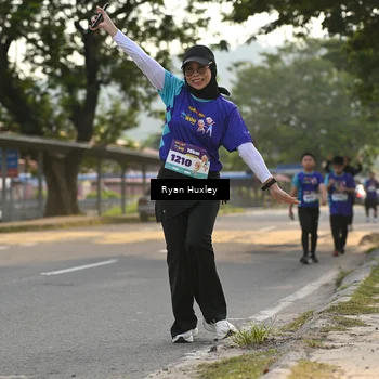 Runner Photo 8239793