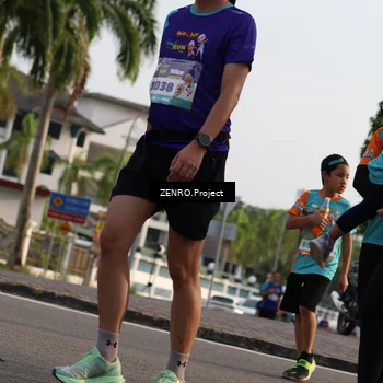 Runner Photo 8239805