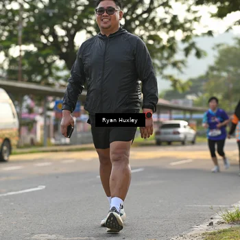 Runner Photo 8239835