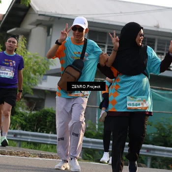 Runner Photo 8239840