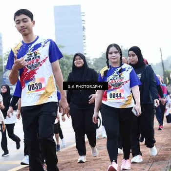 Runner Photo 8239863