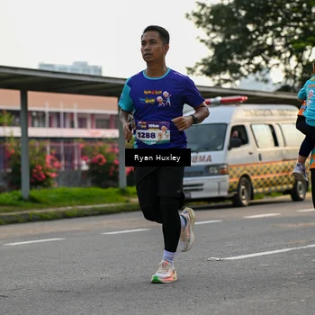 Runner Photo 8239878
