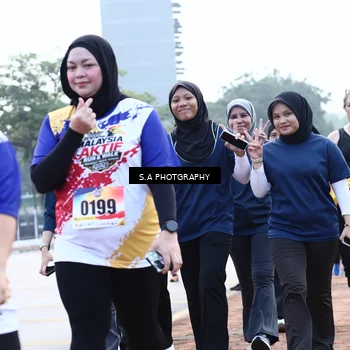 Runner Photo 8239892