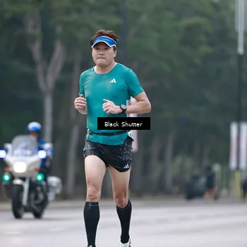 Runner Photo 8239897