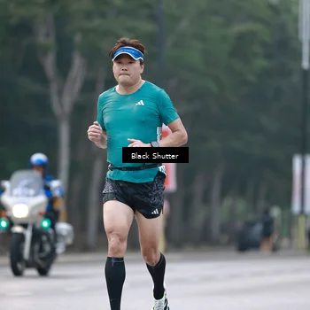 Runner Photo 8239900