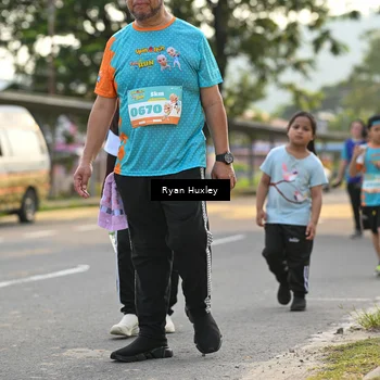Runner Photo 8239903