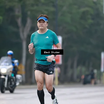 Runner Photo 8239904