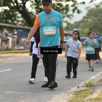 Runner Photo 8239905
