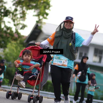 Runner Photo 8239925