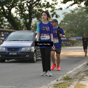 Runner Photo 8239950