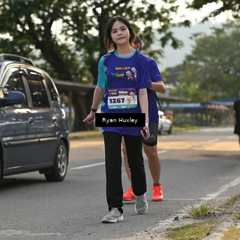 Runner Photo 8239956