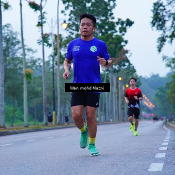 Runner Photo 8239957