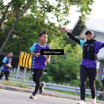 Runner Photo 8239990