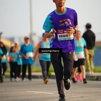 Runner Photo 8239991