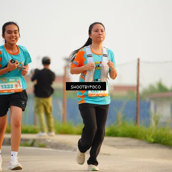 Runner Photo 8239995