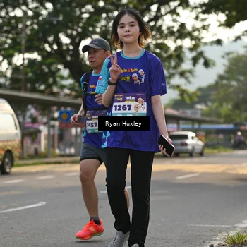 Runner Photo 8239996