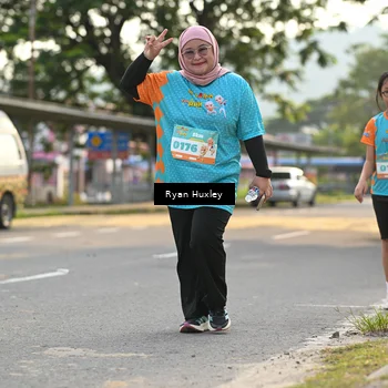 Runner Photo 8240009
