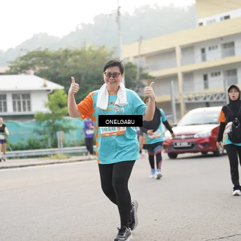 Runner Photo 8240011