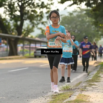 Runner Photo 8240013