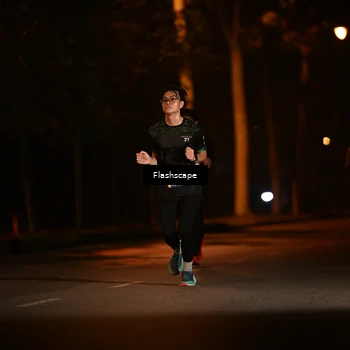 Runner Photo 8240019