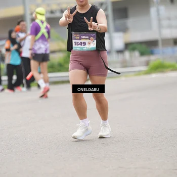 Runner Photo 8240030