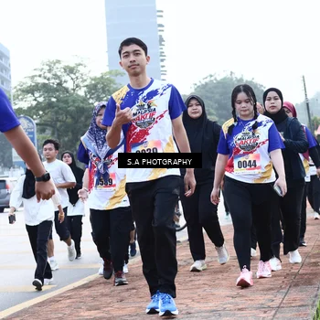 Runner Photo 8240043