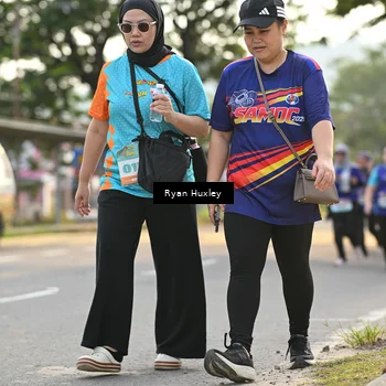 Runner Photo 8240044