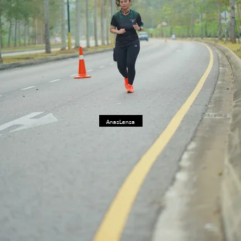 Runner Photo 8240055