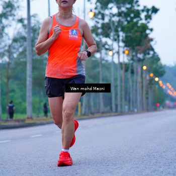 Runner Photo 8240083