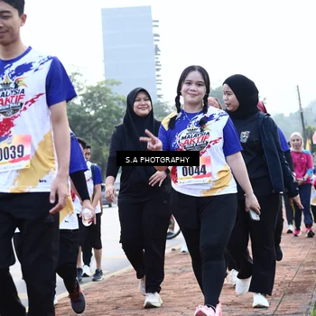 Runner Photo 8240097