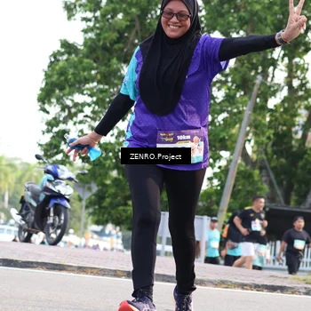 Runner Photo 8240101