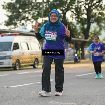 Runner Photo 8240104
