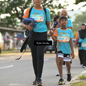 Runner Photo 8240111