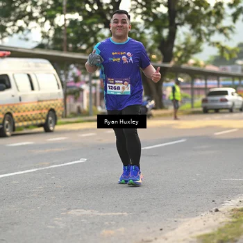 Runner Photo 8240133