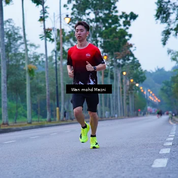 Runner Photo 8240149