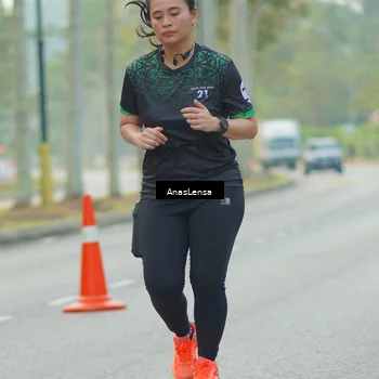 Runner Photo 8240173