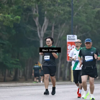 Runner Photo 8240195