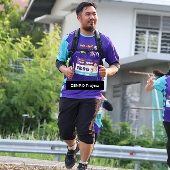 Runner Photo 8240199