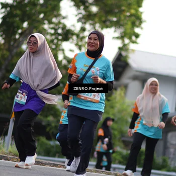 Runner Photo 8240209